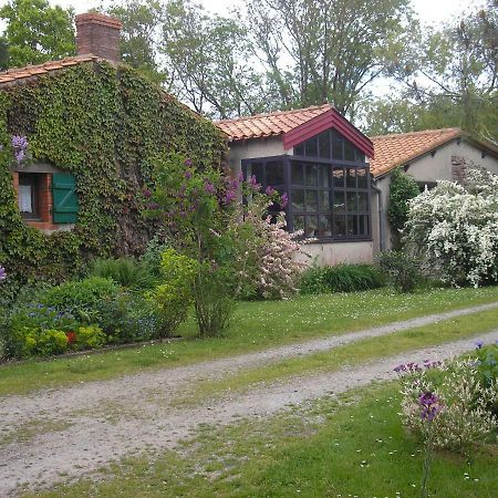 Bed and Breakfast L'instant jardin à Saint-Mars-de-Coutais Extérieur photo